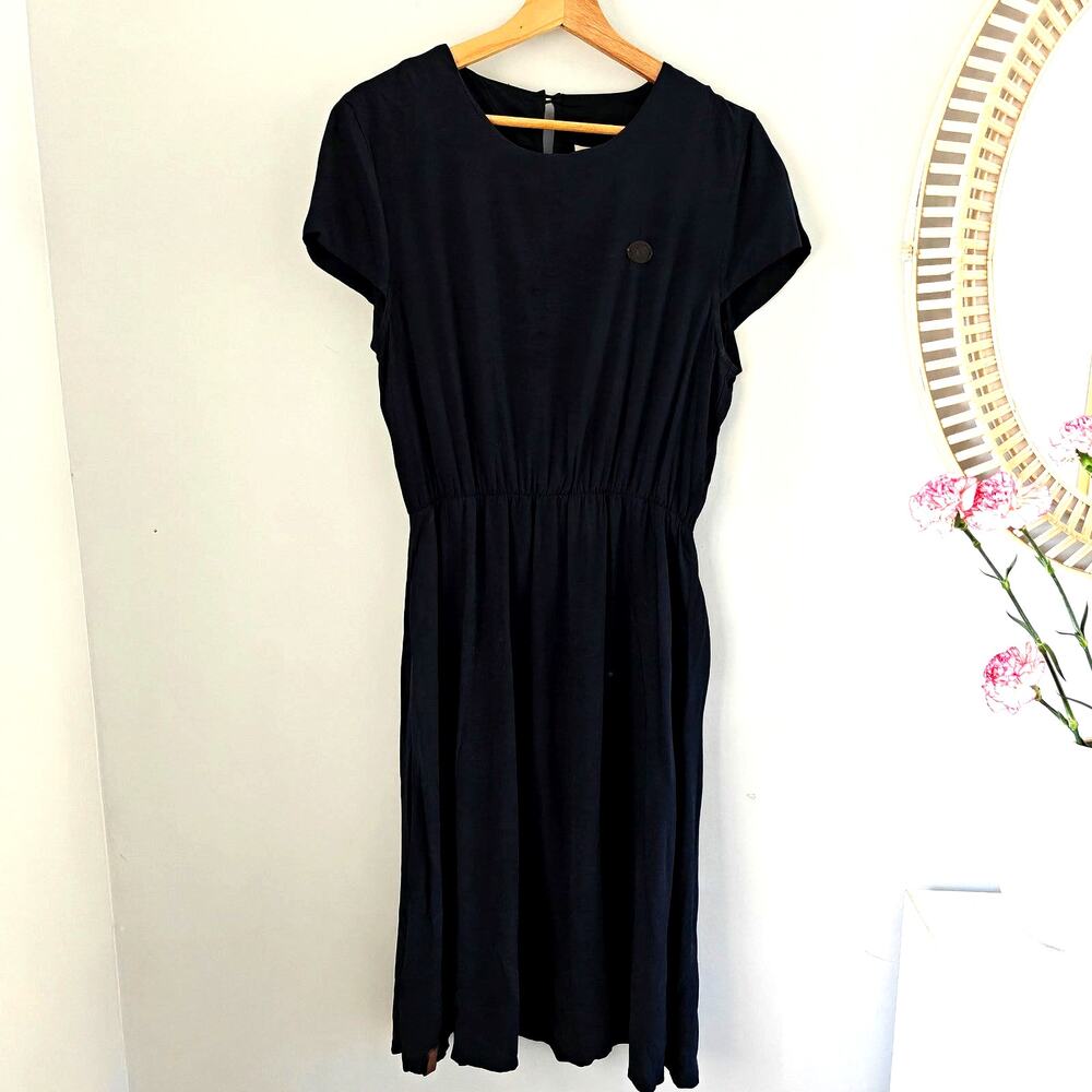 NAKETANO Navy Short Sleeve A-Line Midi Dress, size M, EUC
